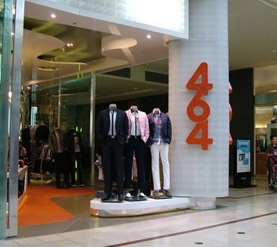 464